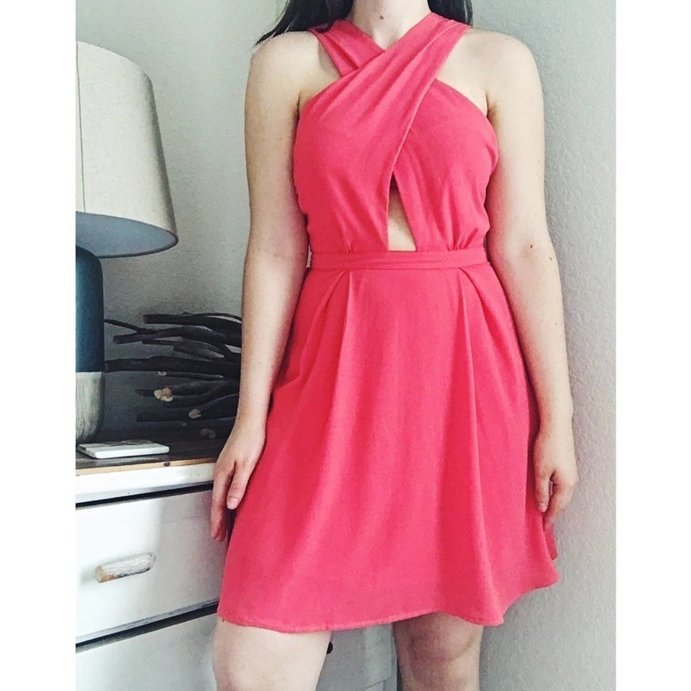 ASTR the Label Criss Cross Cut Out Dress